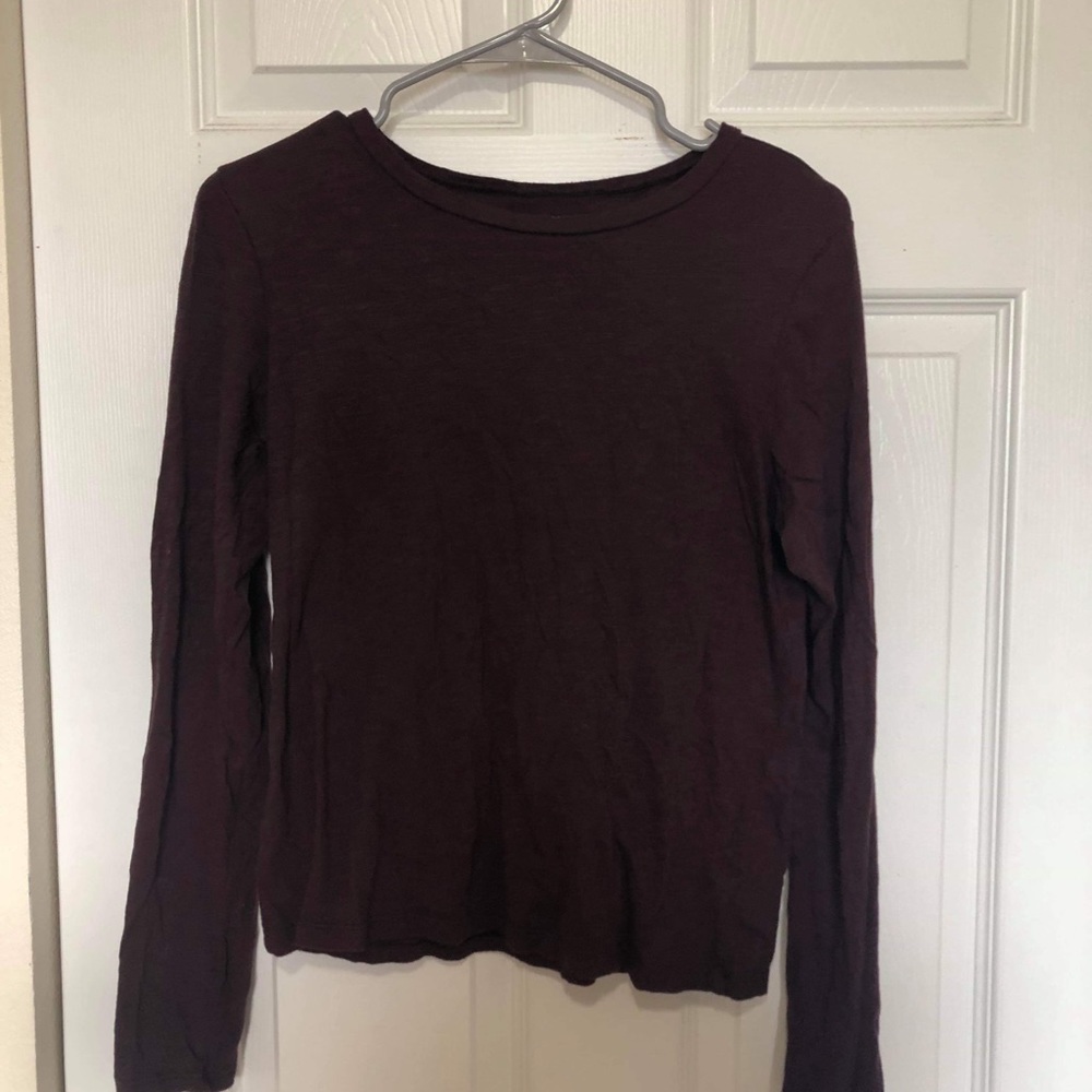 American Eagle Burgundy Long Sleeve T-Shirt